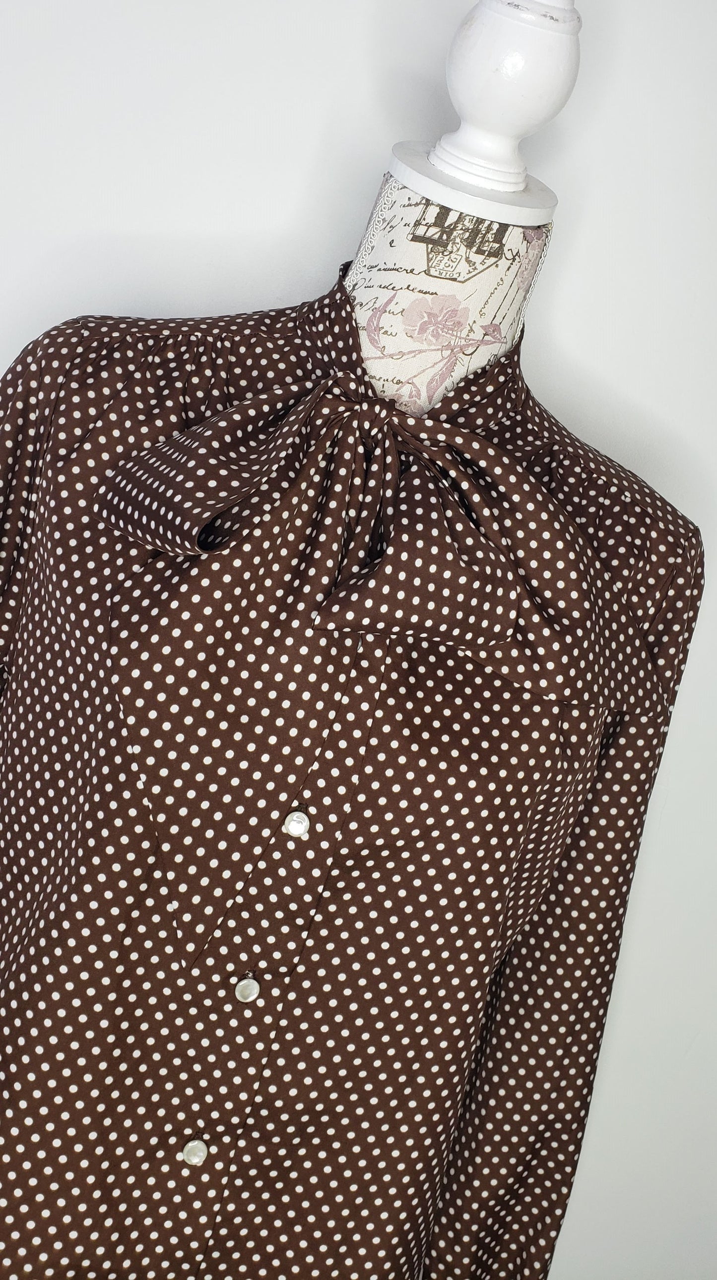 Polka Dot Pussycat Bow Blouse Sz M