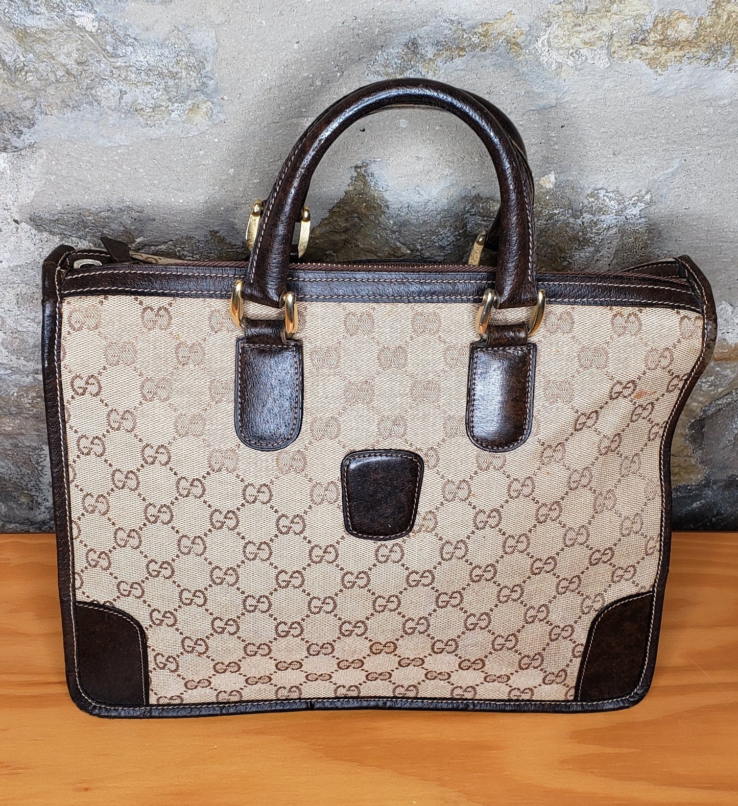 Gucci Vintage Signature Satchel