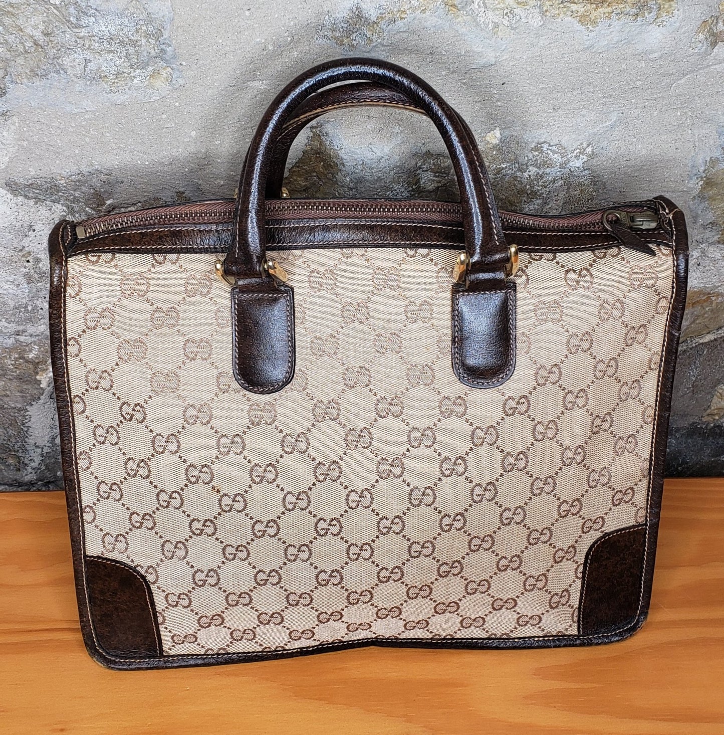 Gucci Vintage Signature Satchel