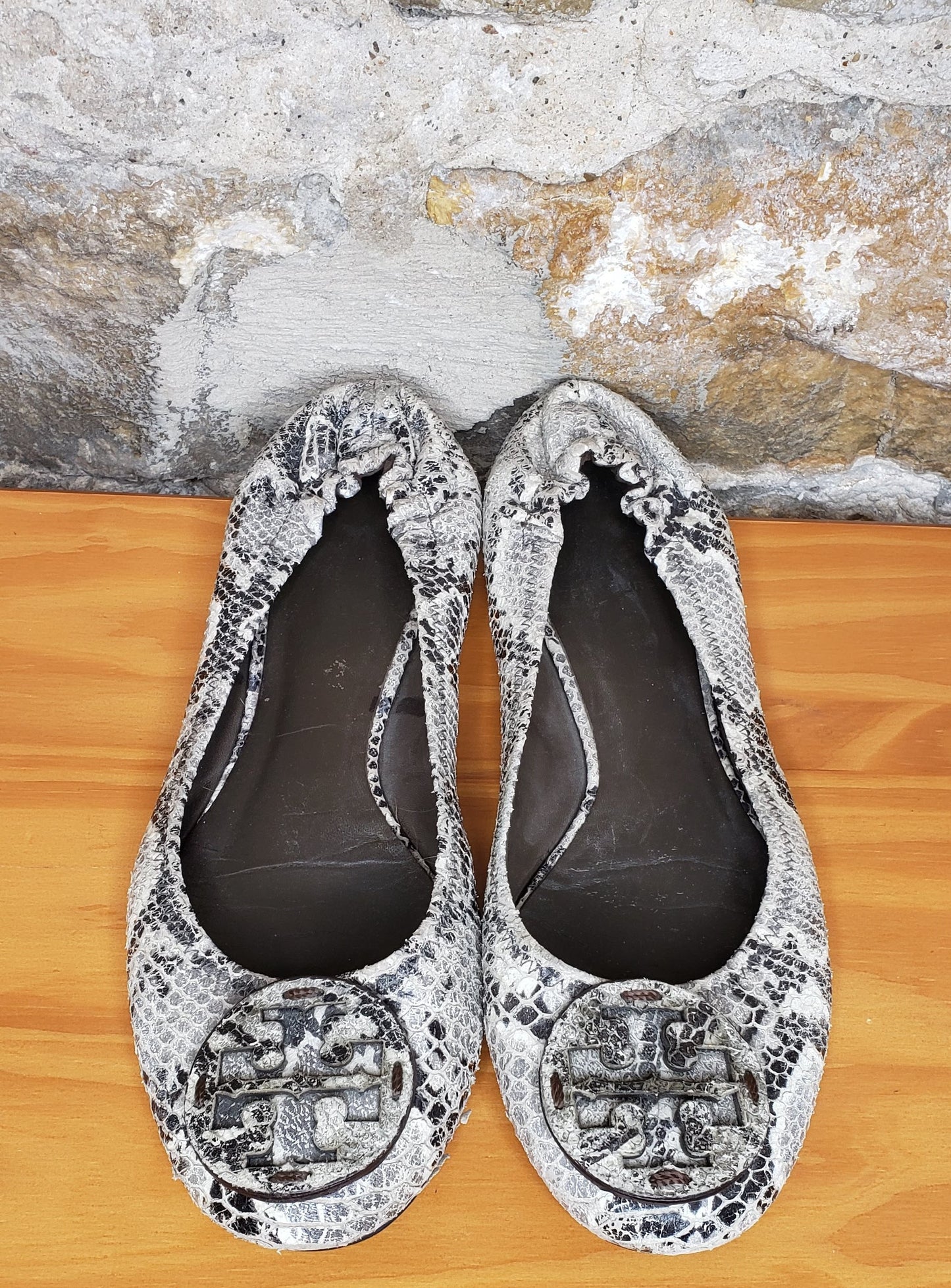 Tory Burch Snakeskin Reva Flats Sz 9M