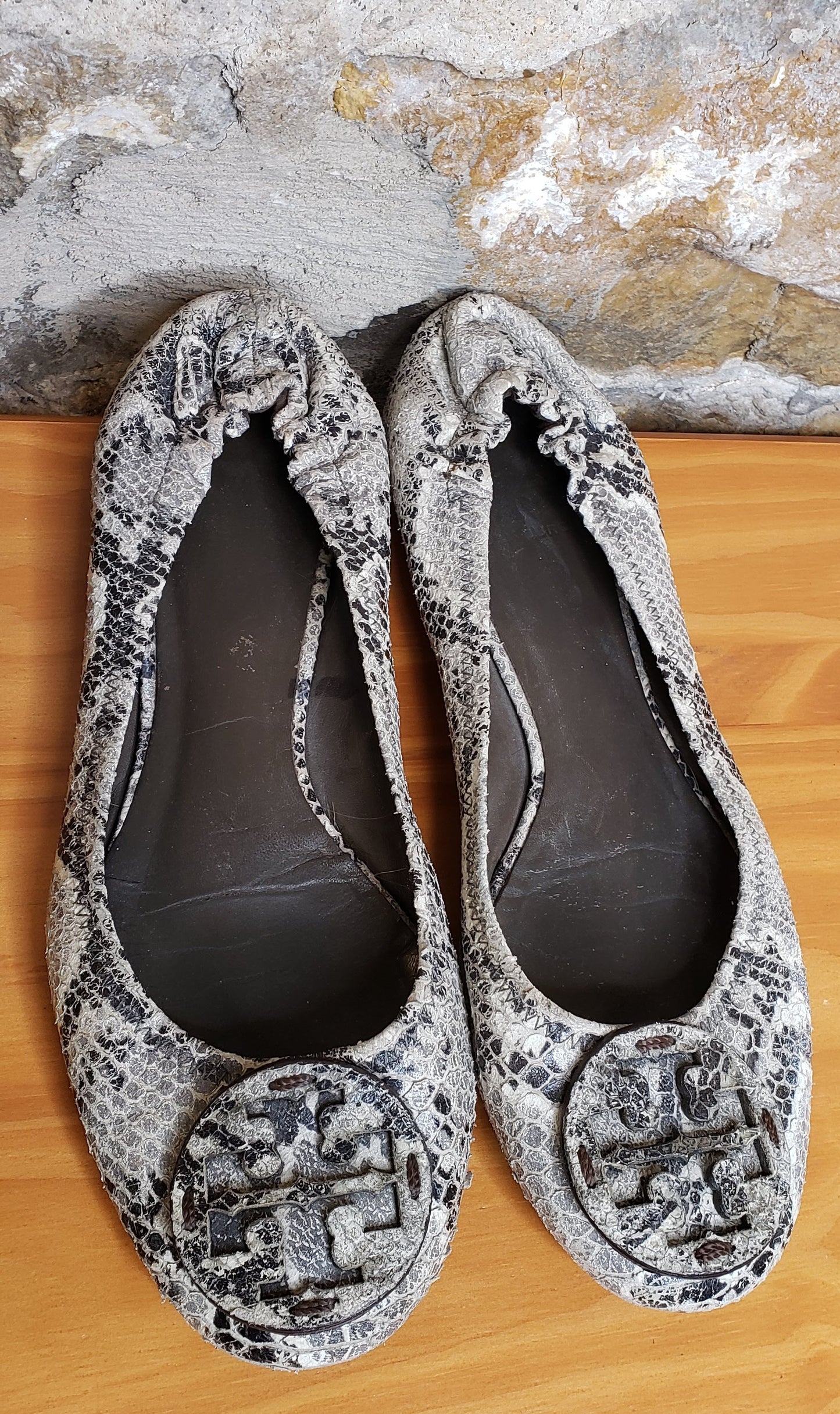 Tory Burch Snakeskin Reva Flats Sz 9M
