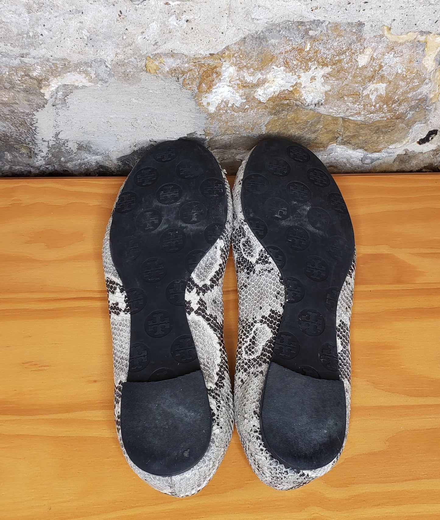 Tory Burch Snakeskin Reva Flats Sz 9M