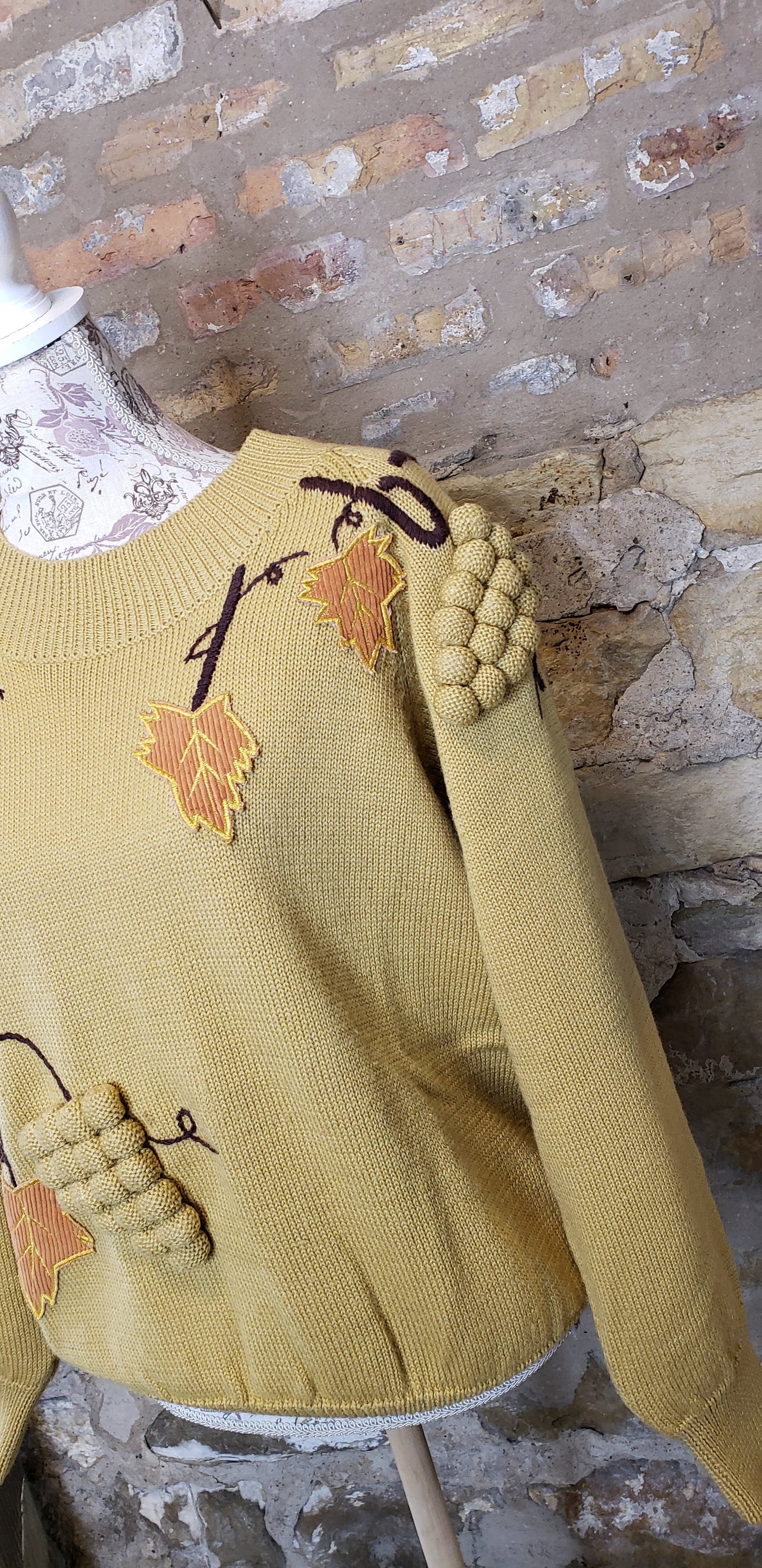 Apart Vintage Sweater Sz M