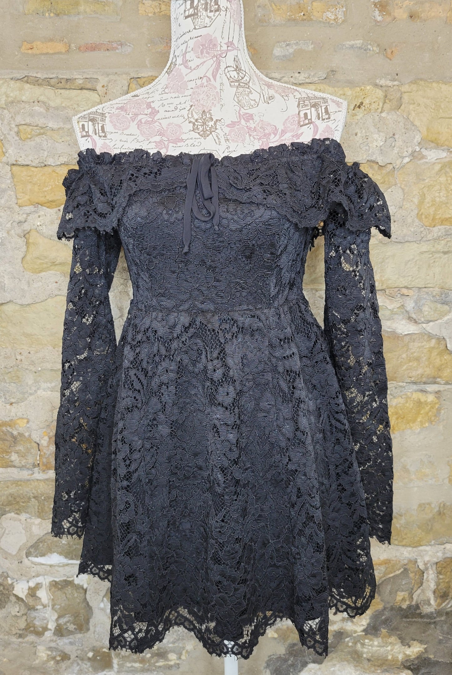 Stone Cold Fox Black Lace Dress Sz 1