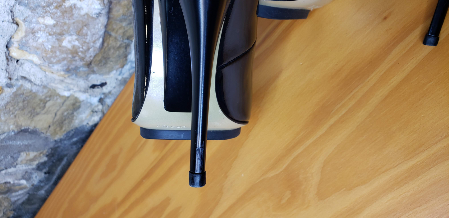 Giuseppe Zanotti Black Patent Leather Heels Sz 38 1/2