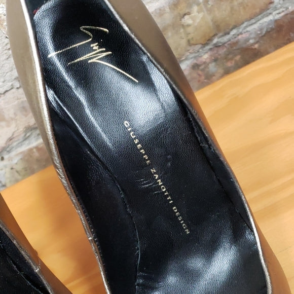 Giuseppe Zanotti Bronze Metallic Heels Sz 40