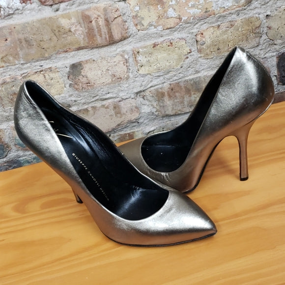 Giuseppe Zanotti Bronze Metallic Heels Sz 40