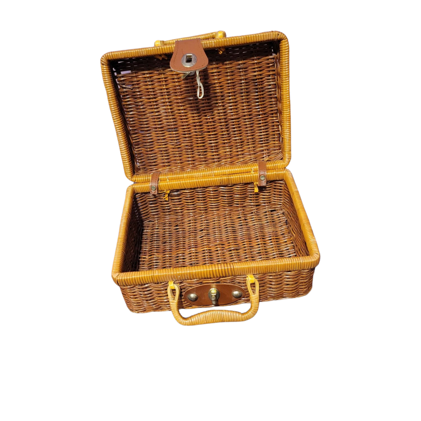Picnic Wicker Purse