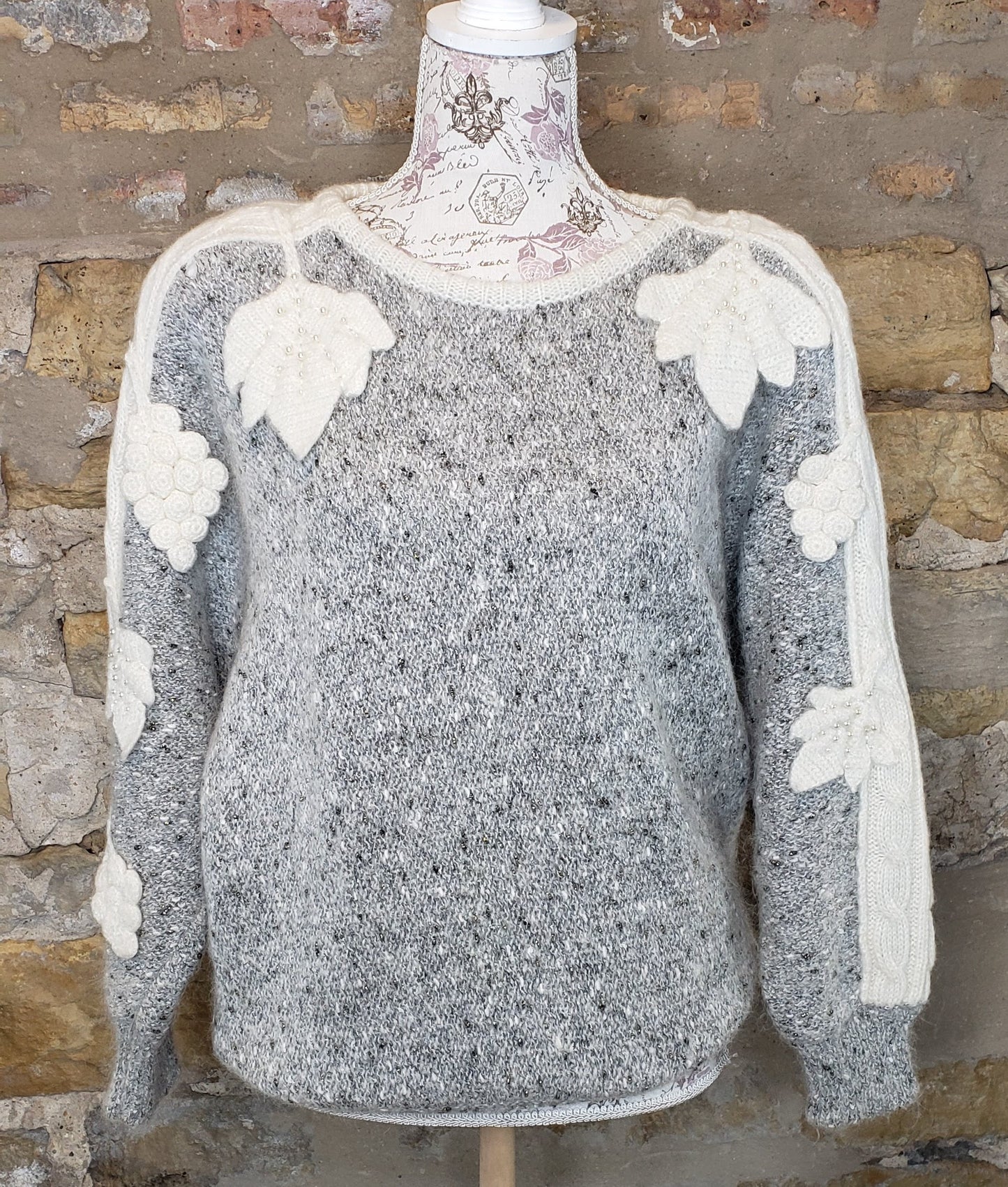 Mariea Kim Gray Leaf Sweater Sz S